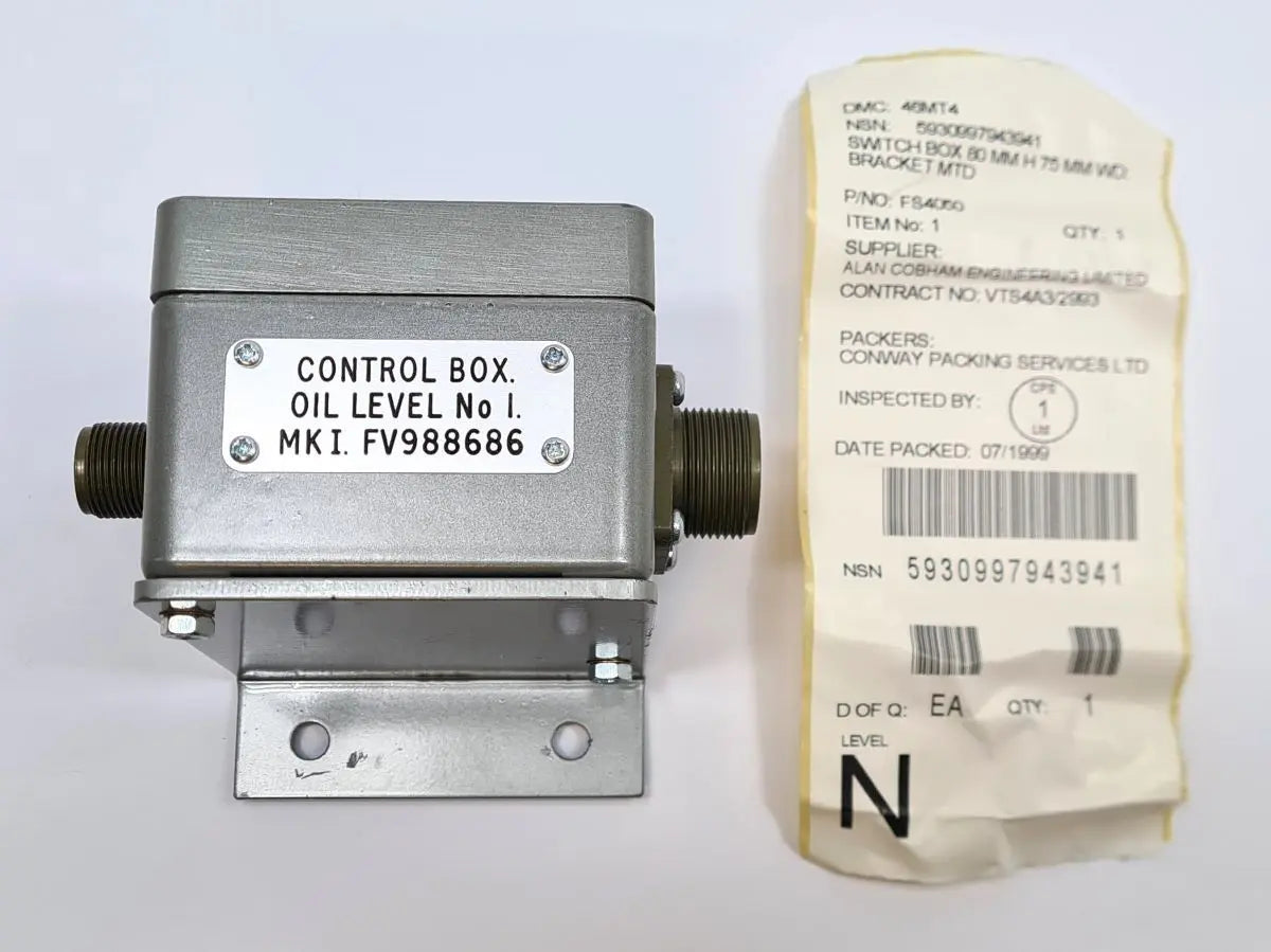 5930-99-794-3941 - Control Box - Oil Level No 1 - FV988686 - FS4050 - 46MT4 Alan Cobham Engineering Ltd battlegroup-raydon