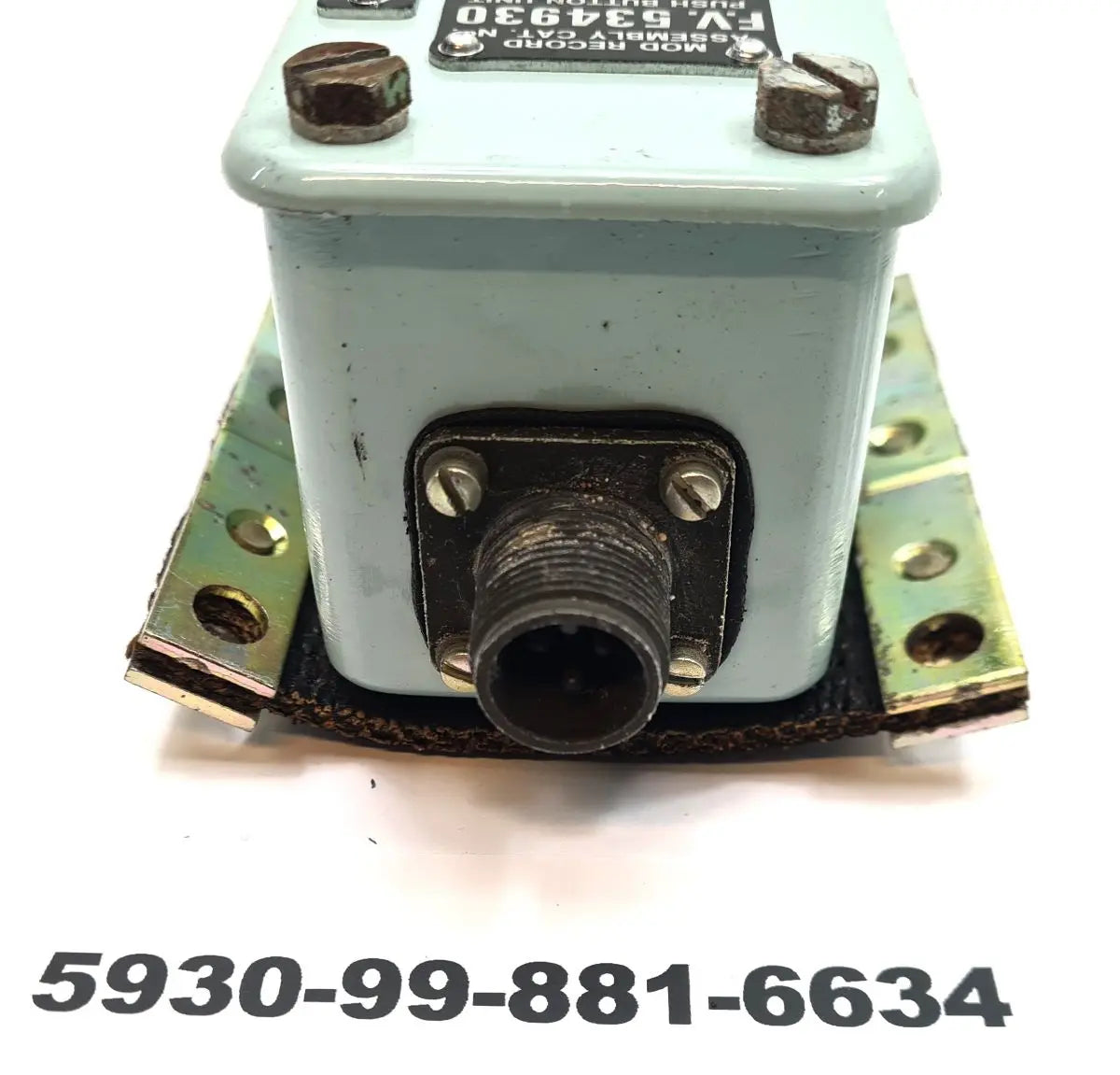 5930-99-881-6634 - Switch - Push Button unit - Sight WasherNo4 Mk1 - 46MT4 - FV534930 Lucas Cav Ltd battlegroup-raydon