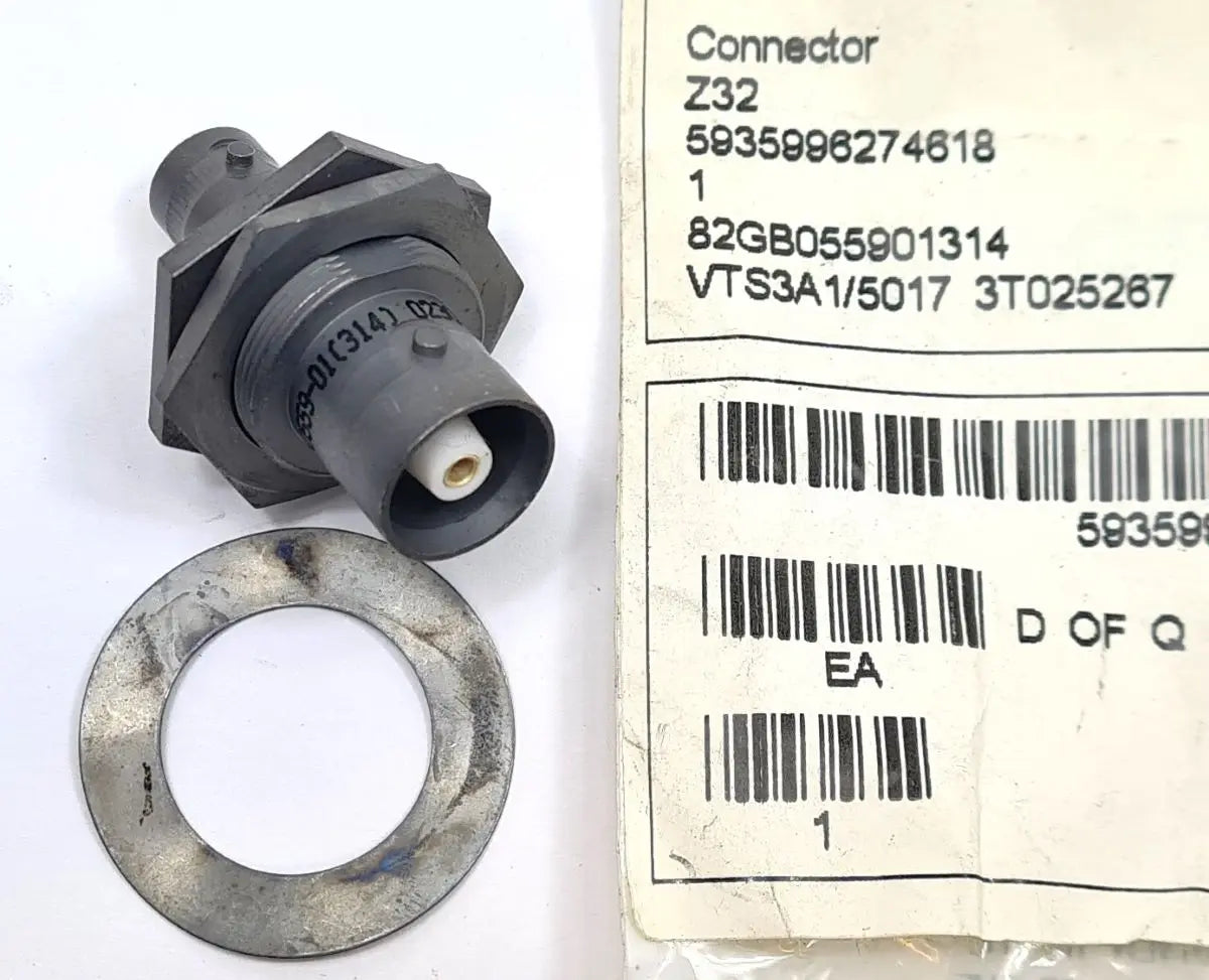 5935-99-627-4618 - Antenna C0oax Adaptor - C to BNC - Z32 - 6274618 Clansman Amphenol Ltd battlegroup-raydon