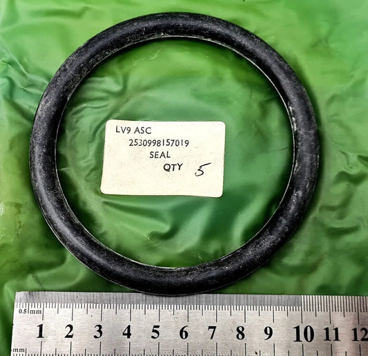 2530-99-815-7019 - Rubber Seal - LV9/ASC - FV9892 Daimler Ferret battlegroup-raydon battlegroup-raydon