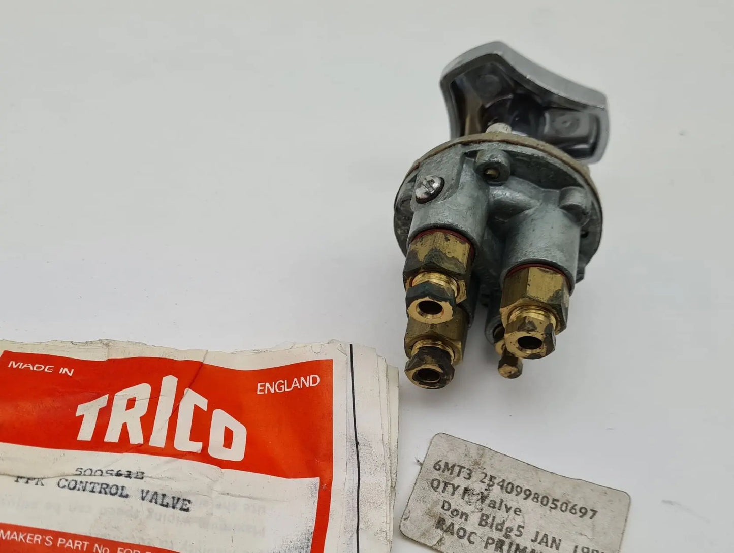 2540-99-805-0697 - Vacuum Valve Wiper Switch 6MT3 - 5005612 - Trico Trico battlegroup-raydon