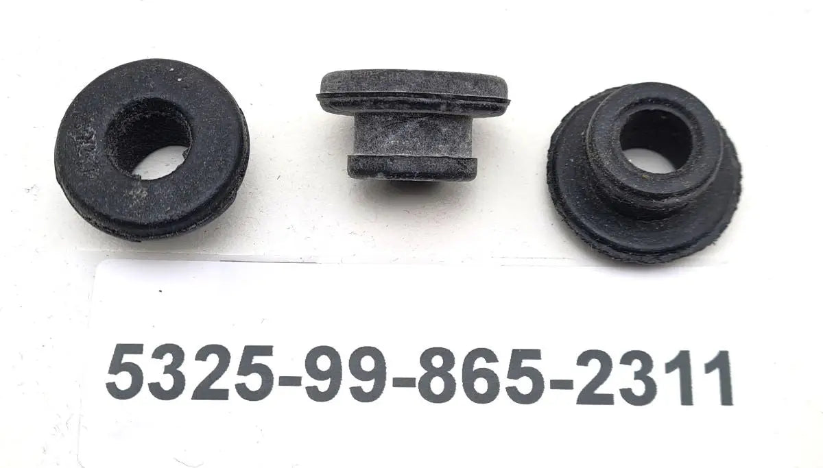 5325-99-865-2311 - Rubber Grommet - Rocker Cover Retaining Stud - FV141235 - LV10 - 2F1743 - B Series Engines - Rolls Royce battlegroup-raydon battlegroup-raydon